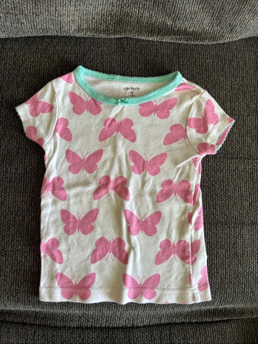 ☀️9M Butterfly Short Sleeve Top NWOT☀️